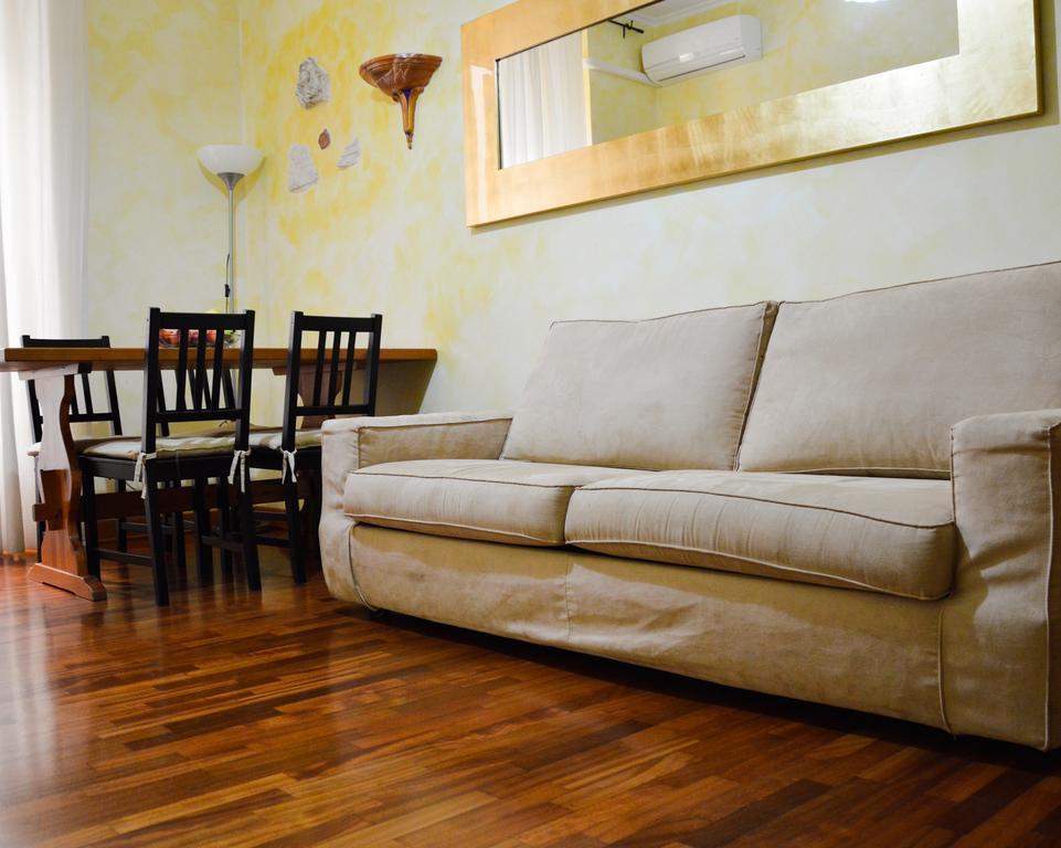 Tridomus Apartment - Mecenate 77 Ρώμη Δωμάτιο φωτογραφία